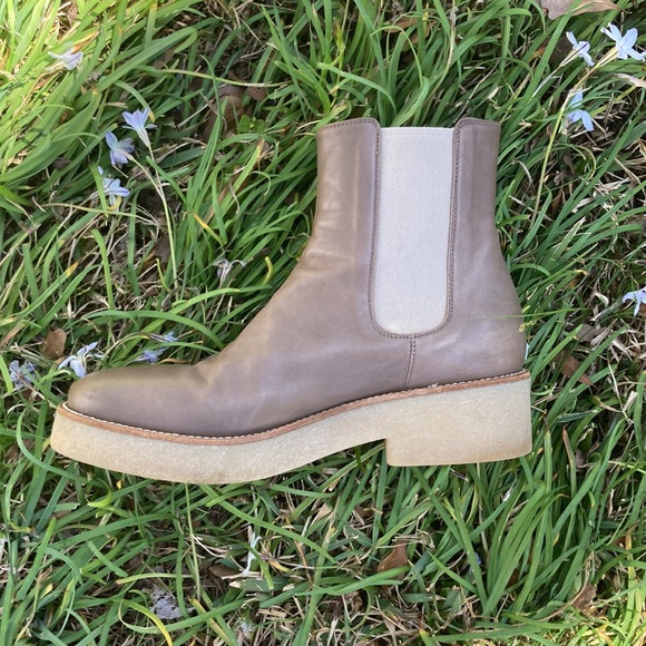 SOLD No. 6 Pull On Crepe Sole Boots - Picture 5 of 10